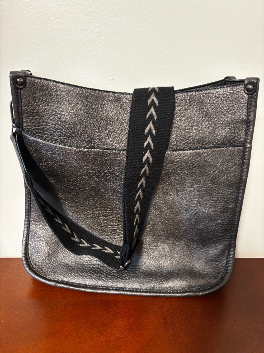 Chloe Vegan Crossbody with Replacement Guitar Strap